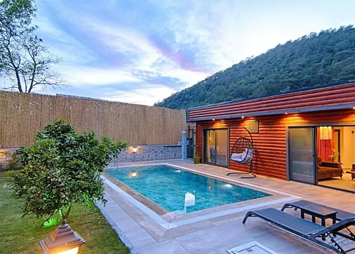 Вилла Private Detached With Swimming Pool In Inlice,