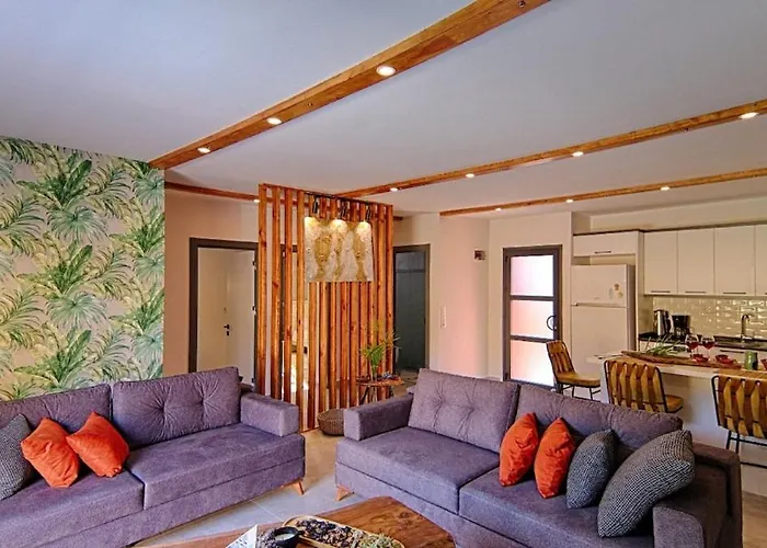 فيلة Private Detached With Swimming Pool In Inlice,